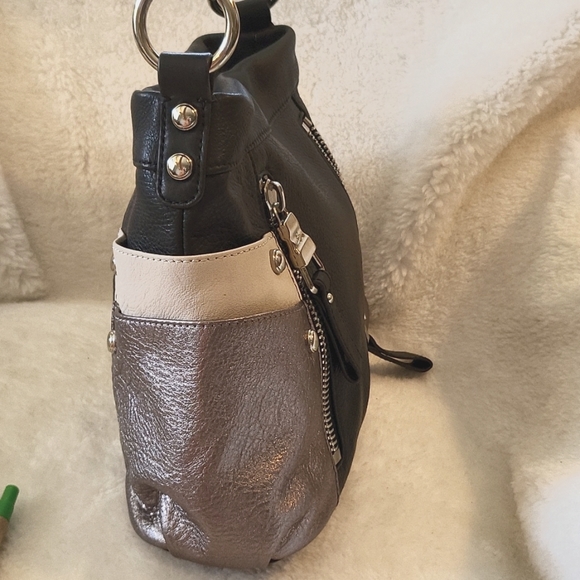 Leather shoulder bag - Picture 3 of 6